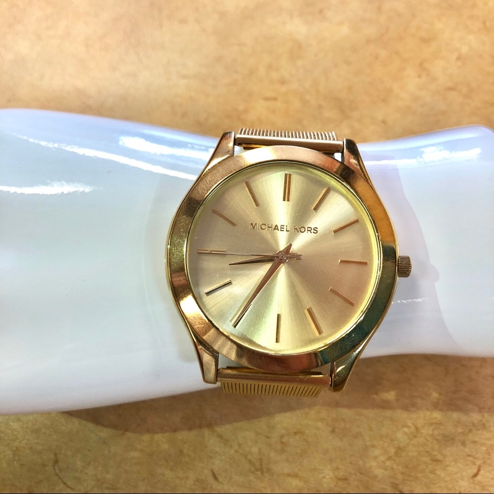 AUTHENTIC MICHEAL KORS WATCH